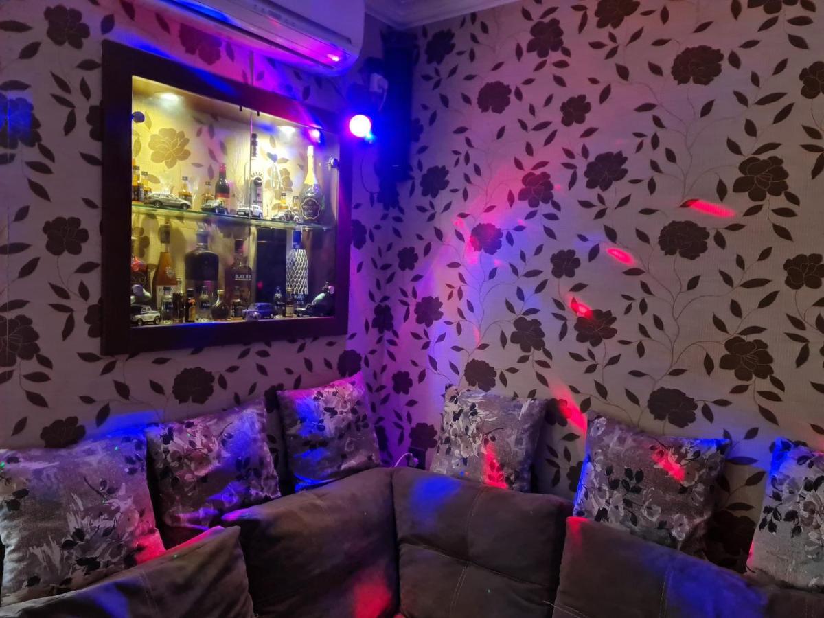 Comfortable, Close Center Баку Екстер'єр фото