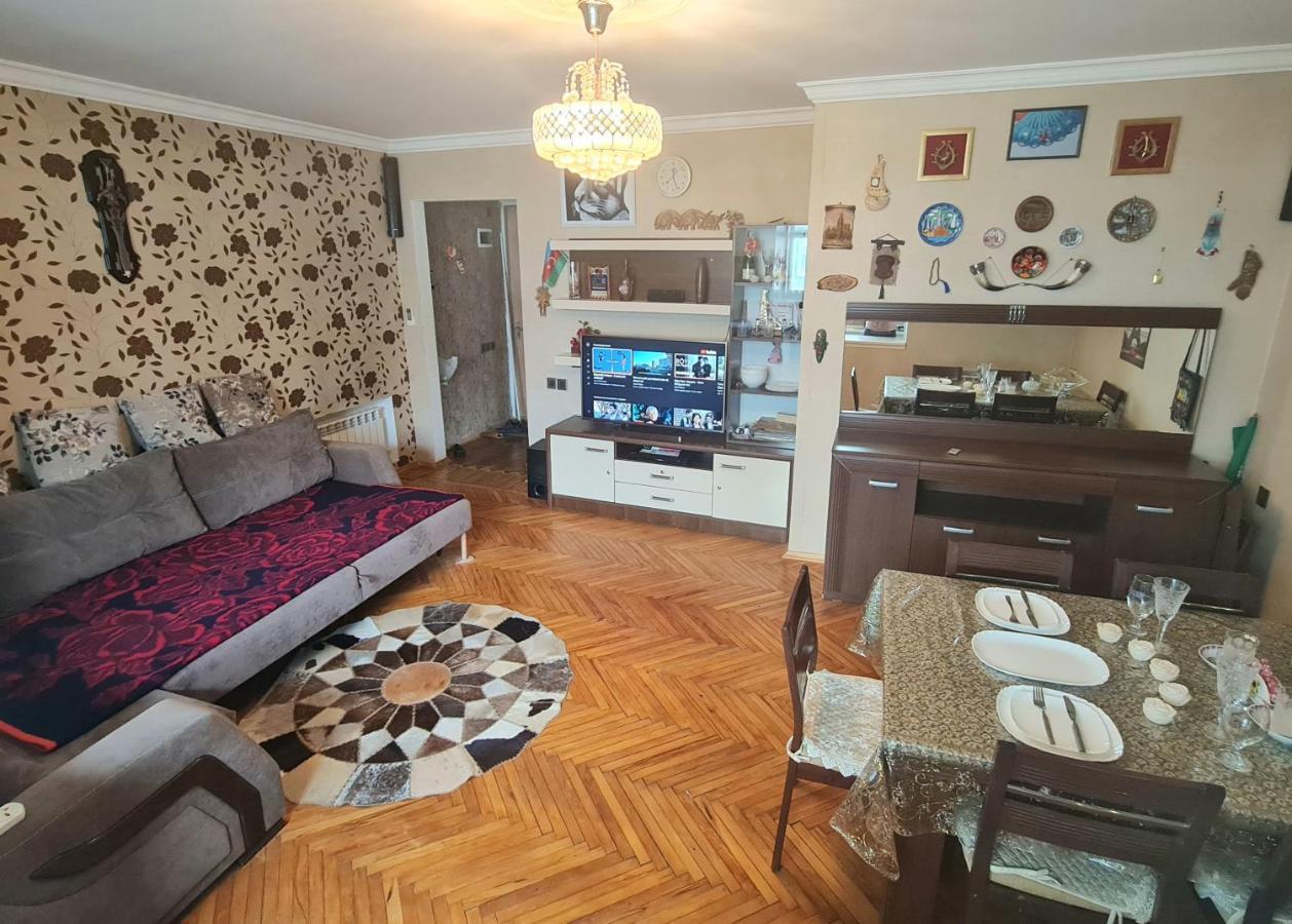 Comfortable, Close Center Баку Екстер'єр фото