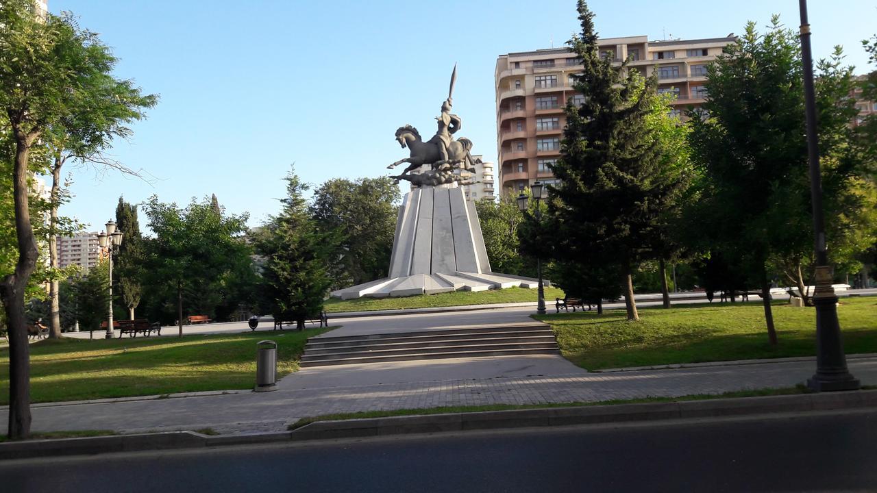 Comfortable, Close Center Баку Екстер'єр фото
